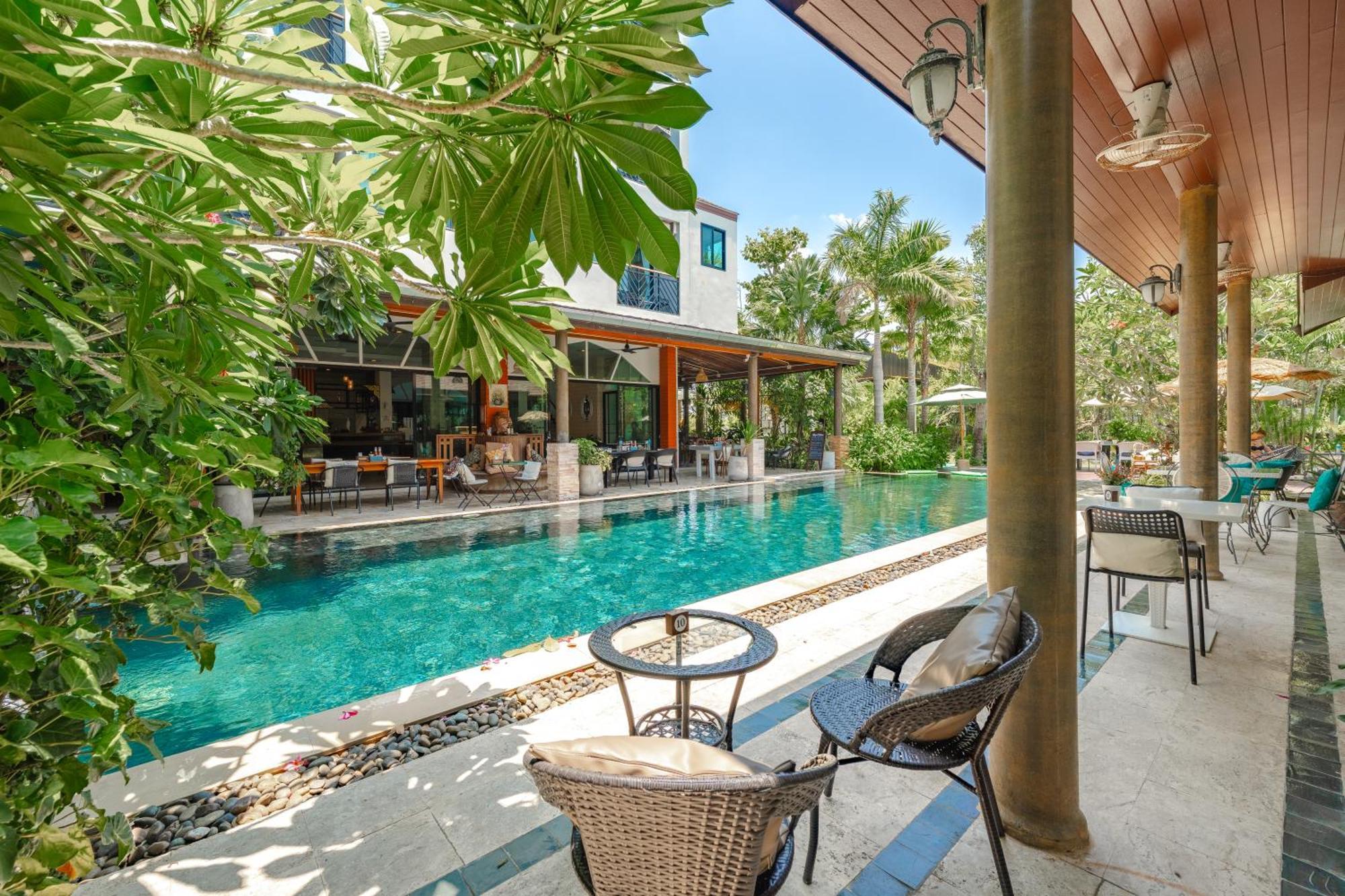 Coco Paradiso Phuket Sha Exterior foto